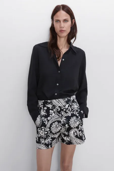 Short avec fermeture eclaire imprime zara